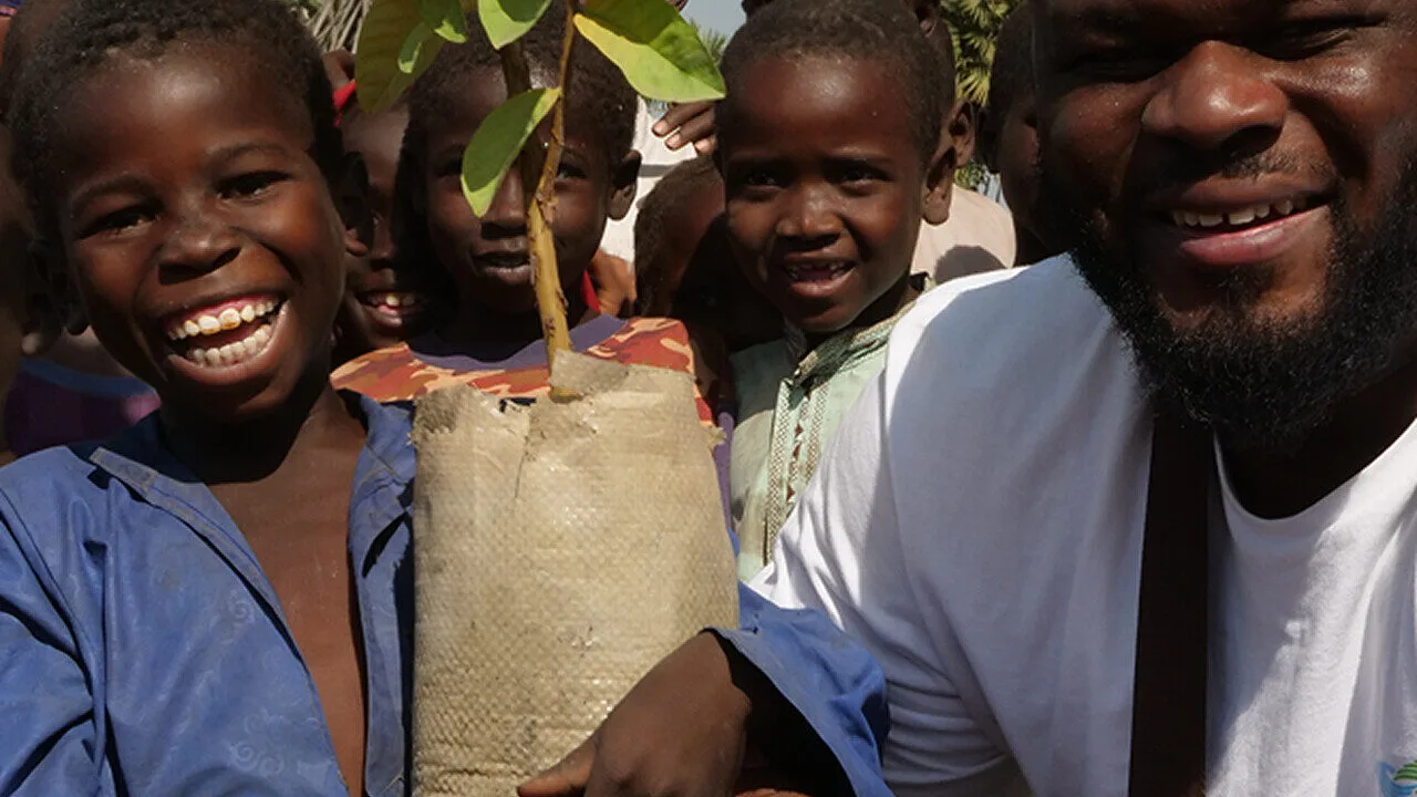 Soutien aux orphelins